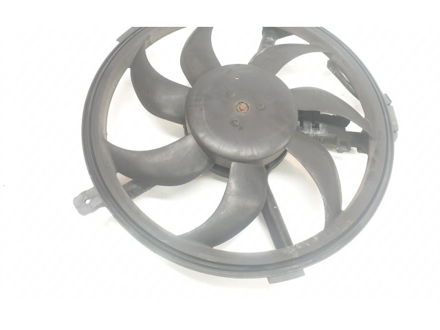 Вентилятор радиатора 0130303027, 8509990 Mini Cooper Countryman R60
