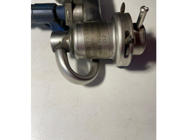 Топливная рампа 06B133681   Volkswagen PASSAT B5.5   для двигателя Awt