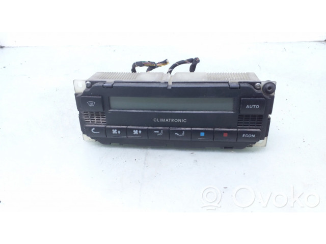 Блок управления климат-контролем 1U1907044, 5HB00761720   Skoda Octavia Mk1 (1U)