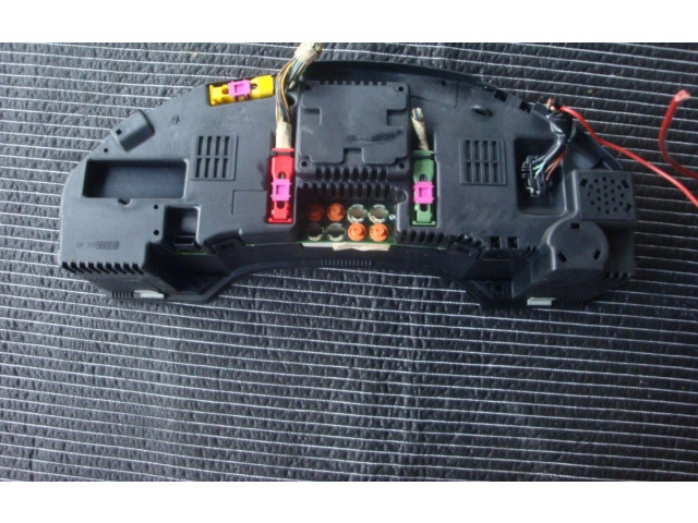 Панель приборов 4D0919881BX Audi A8 S8 D2 4D