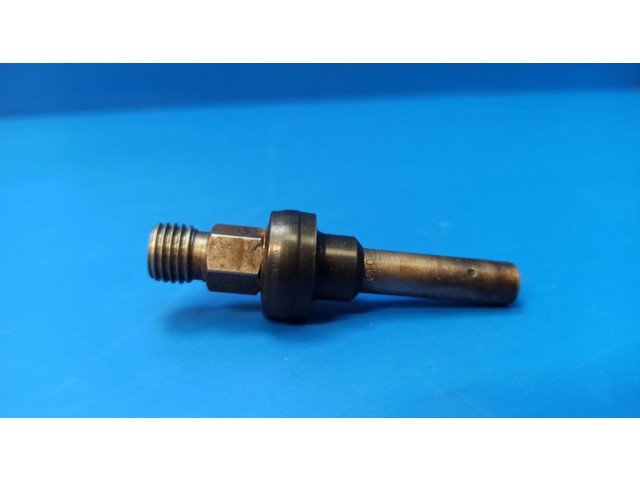 Vstřikovač 0437502010 Mercedes-Benz S W126 pro benzínový motor 2.8