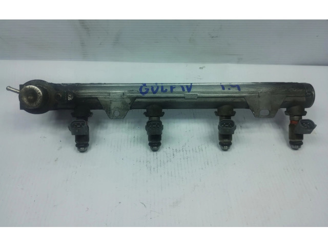 Vstřikovací lišta 036133319AA Volkswagen Bora