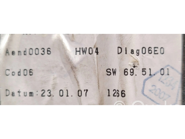 Přístrojová deska BMW 5 E60 E61 2007 19135254, 110080213