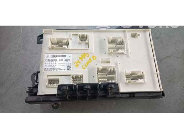 Блок предохранителей 1769001101 Mercedes-Benz A W176