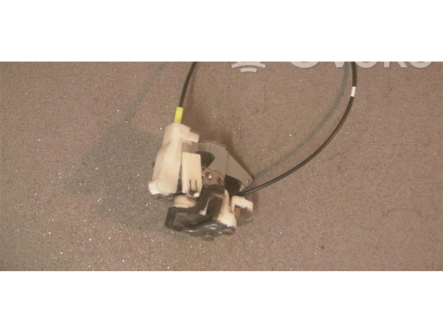 Zámek zadních dveří    Toyota Aygo AB10 2006