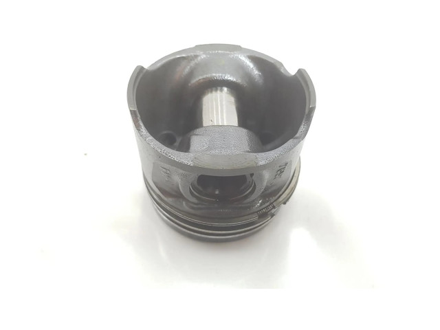 Поршень с шатуном 120A14373R Dacia Sandero для дизельного двигателя