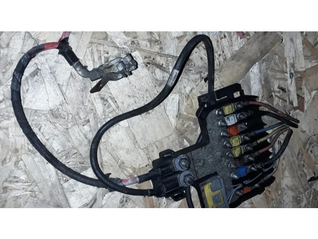 Pojistková skříňka Citroen C3 Picasso 2013