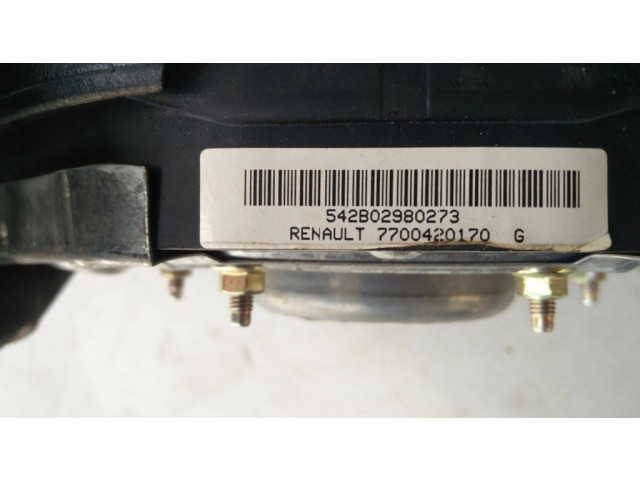 Подушка безопасности водителя 7700420170   Renault Clio II