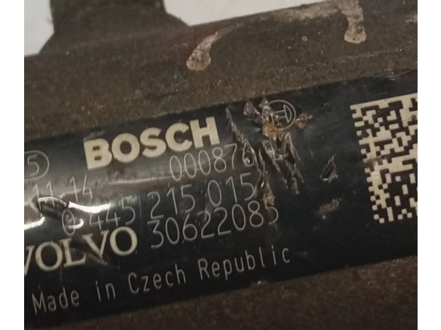 Топливная рампа 30622085   Volvo XC90  