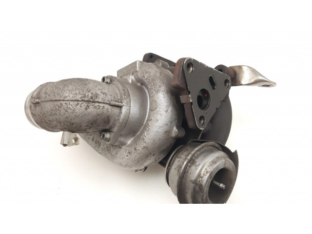 Turbodmychadlo Турбина GT2056V, 070145701H Volkswagen Transporter - Caravelle T5 2.5