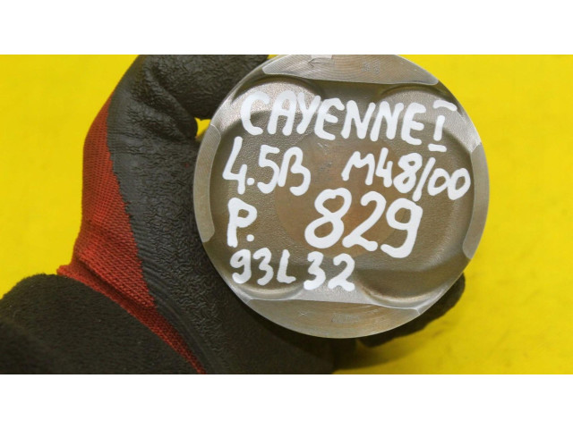 Поршень с шатуном 9481031102R Porsche Cayenne (9PA)