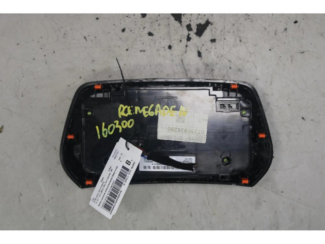 Блок управления климат-контролем    Jeep Renegade