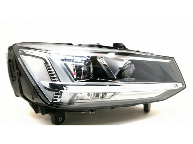 Передняя фара  