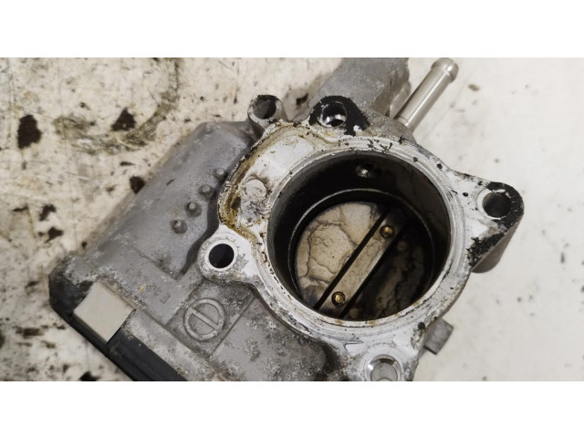 Дроссельная заслонка