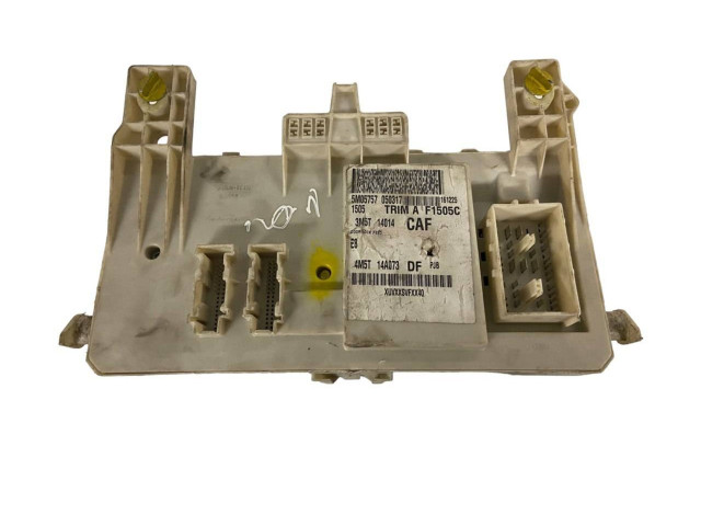 Блок предохранителей 3M5T14014, 5M05757   Ford Focus C-MAX    