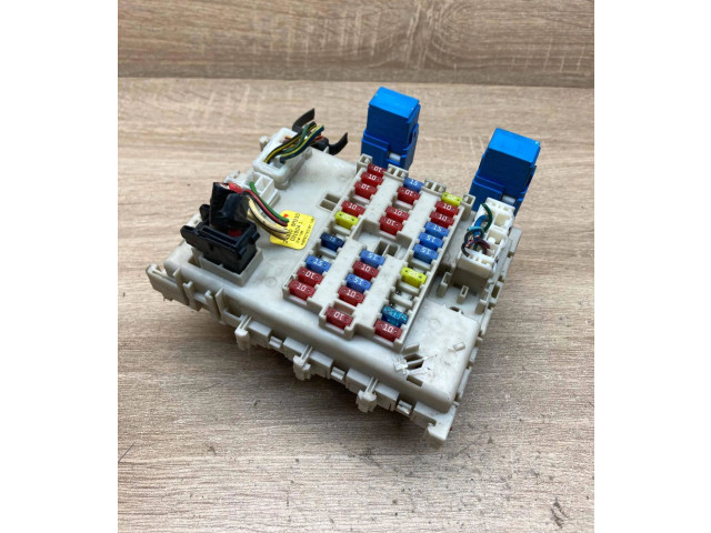 Блок предохранителей 243505M310, 0315041 Nissan Almera N16