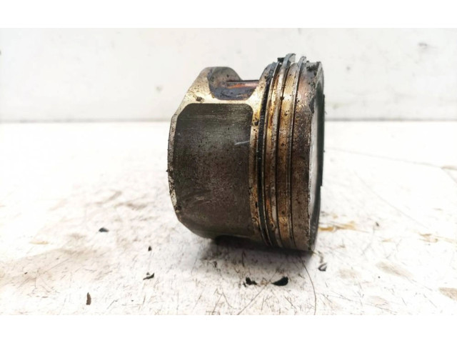 Поршень Volkswagen Golf IV