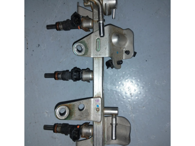 Vstřikovač 166004787R, 175201470R Nissan Micra K14 pro benzínový motor 1.0