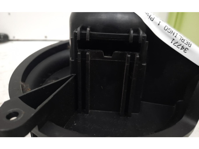 Вентилятор печки Citroen Berlingo