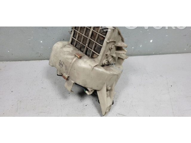 Вентилятор печки Mitsubishi Pajero