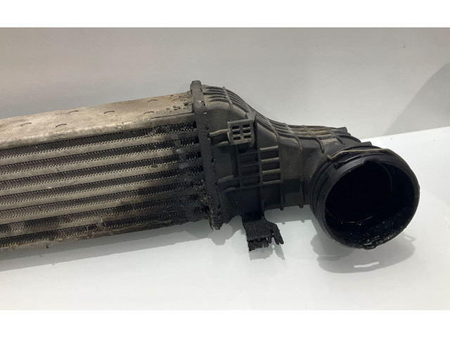 Радиатор интеркулера    A2115003902, 3275377   Mercedes-Benz E W211