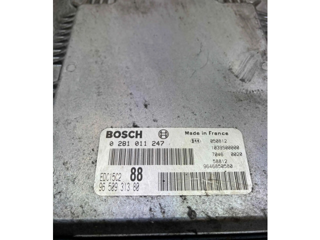 Блок управления двигателем Блок управления 9650931380, 0281011247   Peugeot Expert