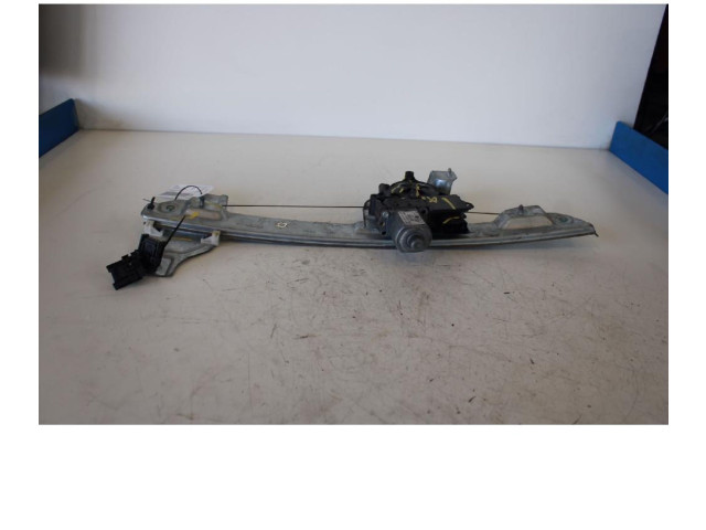 Генератор 9816401780   Peugeot 2008 I      