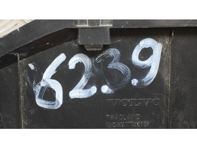 Панель приборов 30695998, 36002463 Volvo S40