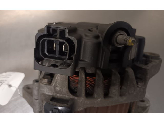 Генератор 373002B300   KIA Venga      