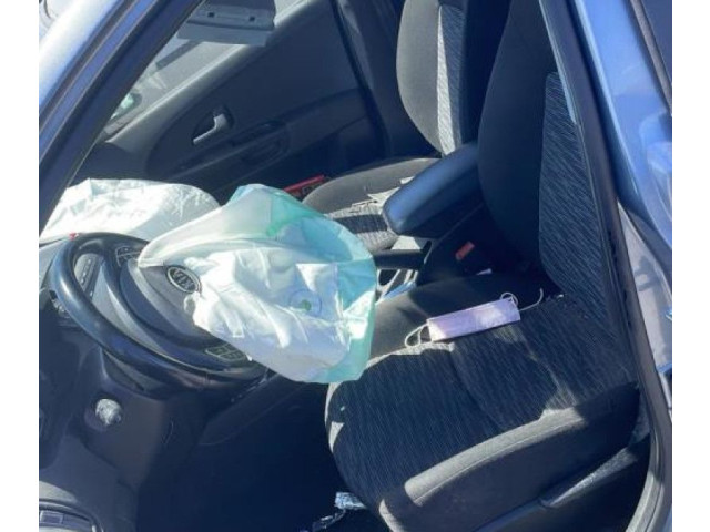 Дисплей       KIA Ceed