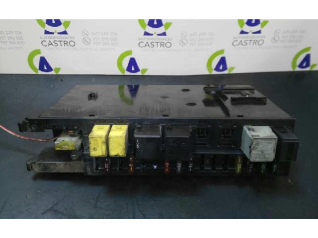 Pojistková skříňka 0035455101 Mercedes-Benz C W203 2005