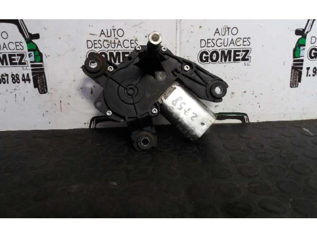 Моторчик заднего дворника 09225634    Opel Combo C