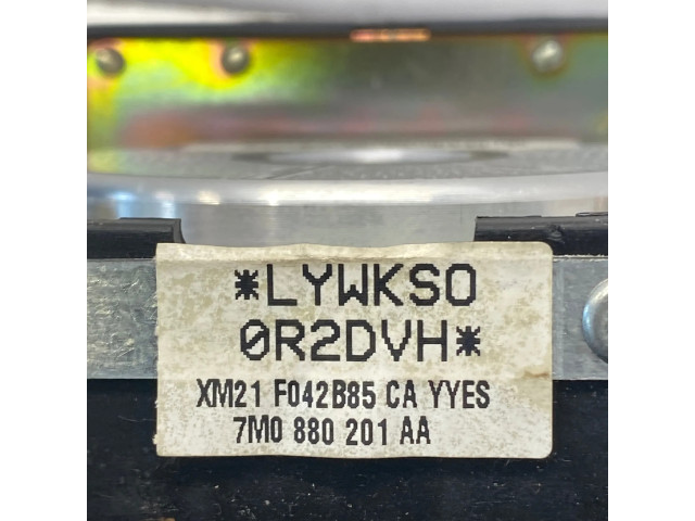 Подушка безопасности водителя 7M0880201AA, XM21F042B85CA   Ford Galaxy