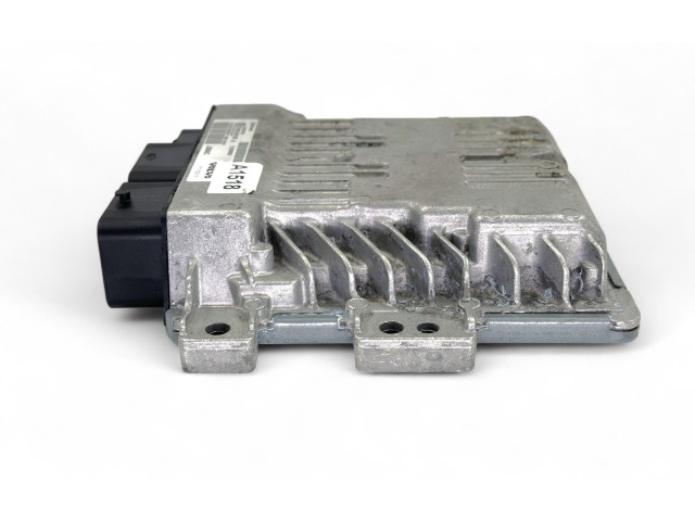 Блок управления двигателя S180134100A, 31336000   Volvo V50