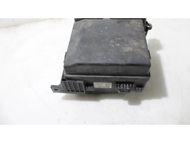 Блок предохранителей Mitsubishi Outlander