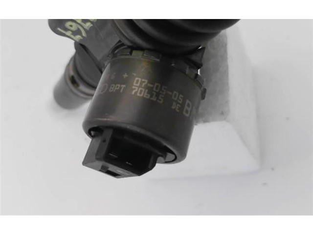 Форсунка 03G130073G Audi A3 S3 8P BKD