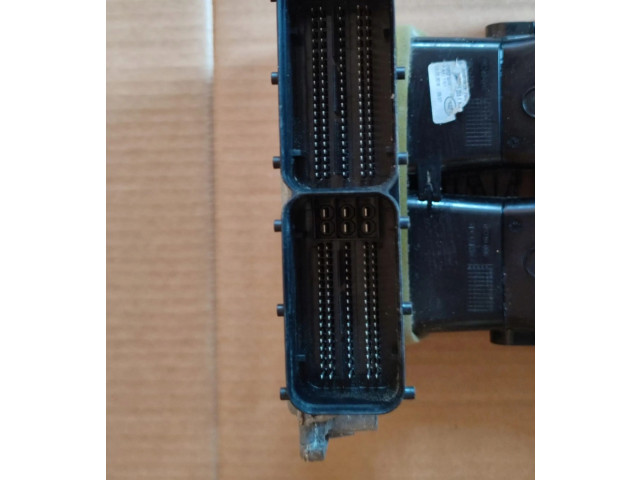 Řídící jednotka 06E9074250, 06E907425 Audi Q7 4M 2015