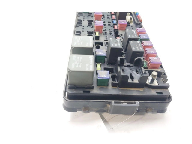 Блок предохранителей 8239031033   SsangYong Actyon sports I    