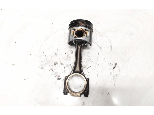  Поршень с шатуном    Volkswagen Golf Plus  