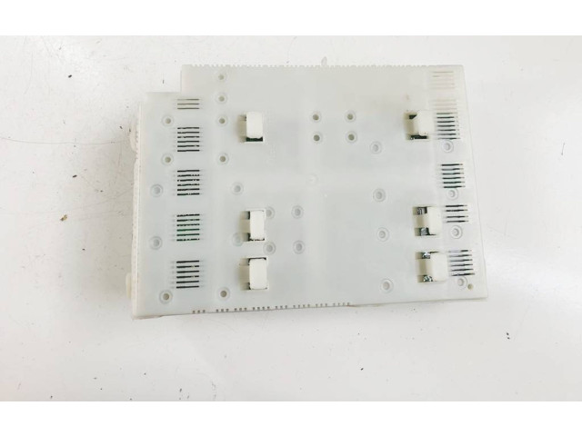 Блок предохранителей 31314511AB, CG9T14C256FA   Volvo V70    