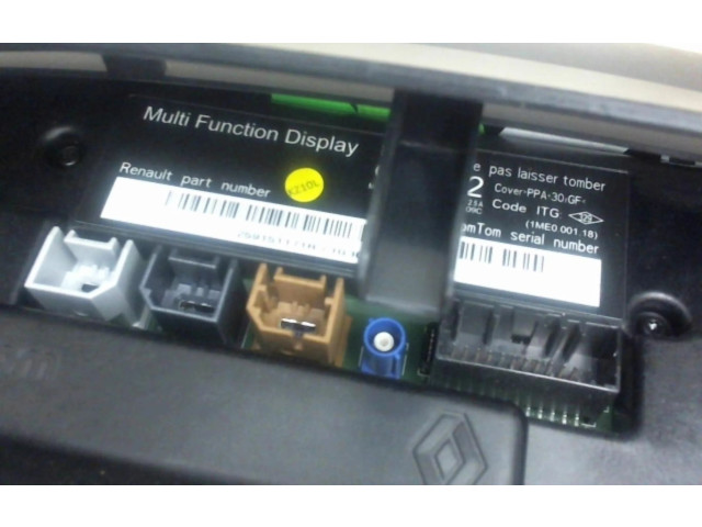 Дисплей       Renault Clio II