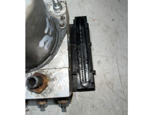 Блок АБС 0265950412   Toyota  Corolla Verso AR10  2004 - 2009 года