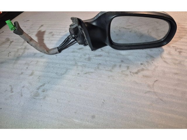 Зеркало электрическое        Volvo V70  2000 - 2004 года   