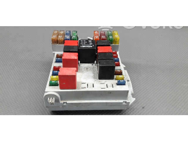 Блок предохранителей 51739425 Fiat Idea