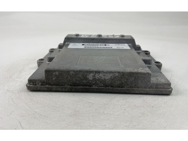 Блок управления двигателем Блок управления 30729351 Volvo V70