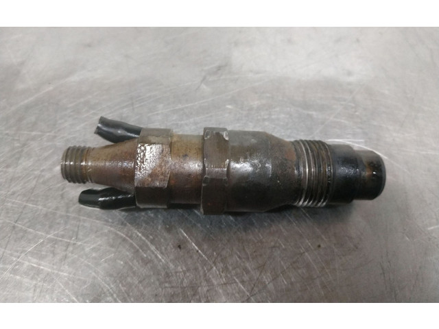 Форсунка     Citroen Saxo   