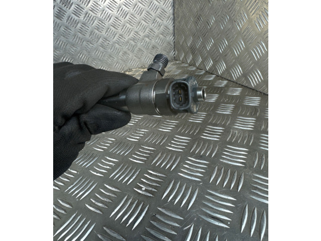 Форсунка 0445110800, H8201636333    Renault Clio V   