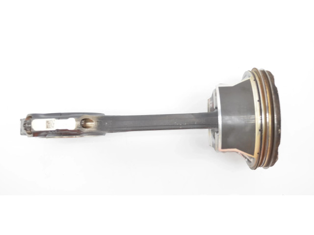 Píst Mercedes-Benz SL R231 pro benzínový motor 3.0 276825