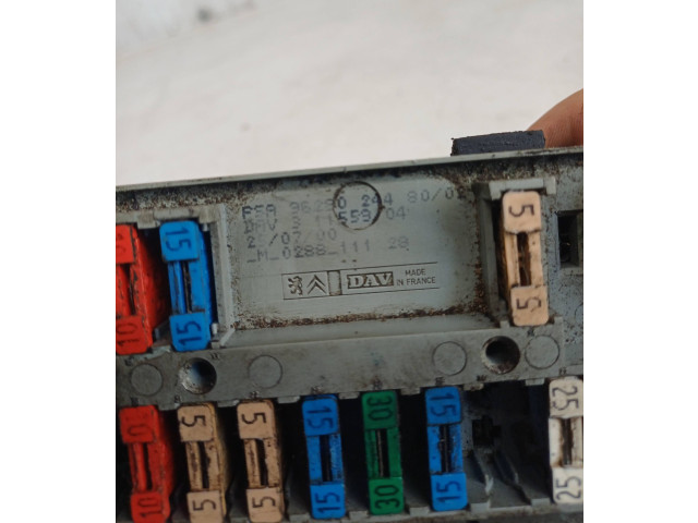   Pojistková skříňka 96280244   Peugeot 607 2003