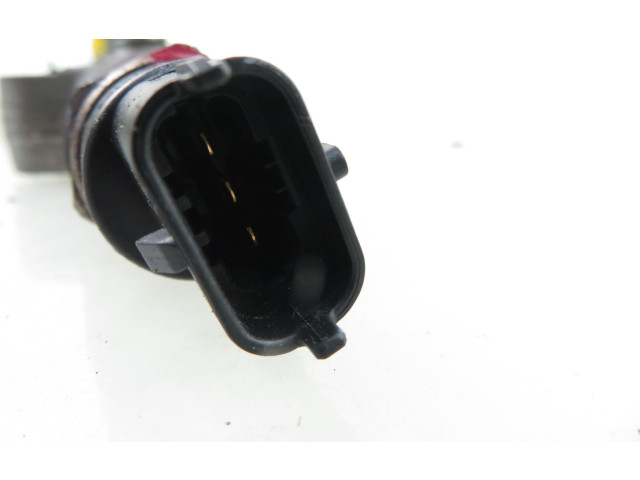 Vstřikovací lišta 0445214132, 2381033021 Toyota Auris 150 1ND-TV